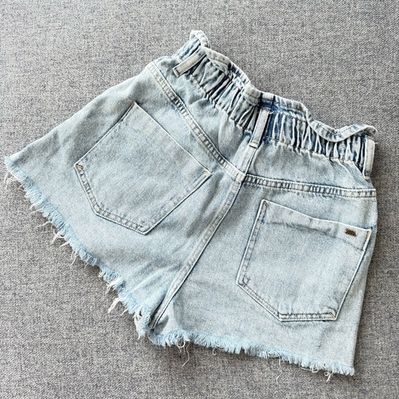 Zara high-rise paperbag denim shorts - Picture 5 of 6